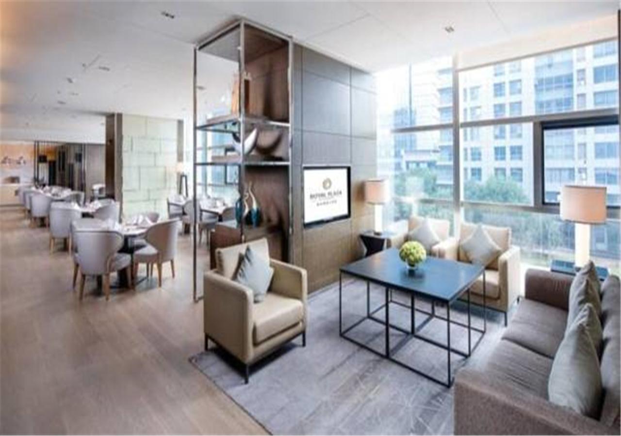 Jinan Inzone Royal Plaza Hotels ภายนอก รูปภาพ