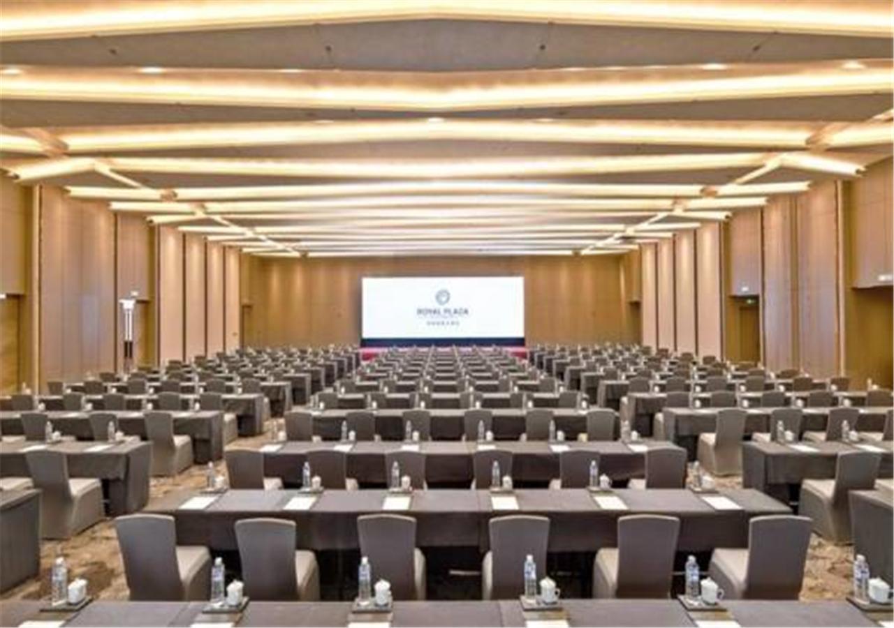 Jinan Inzone Royal Plaza Hotels ภายนอก รูปภาพ
