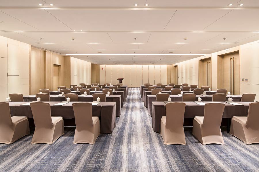 Jinan Inzone Royal Plaza Hotels ภายนอก รูปภาพ